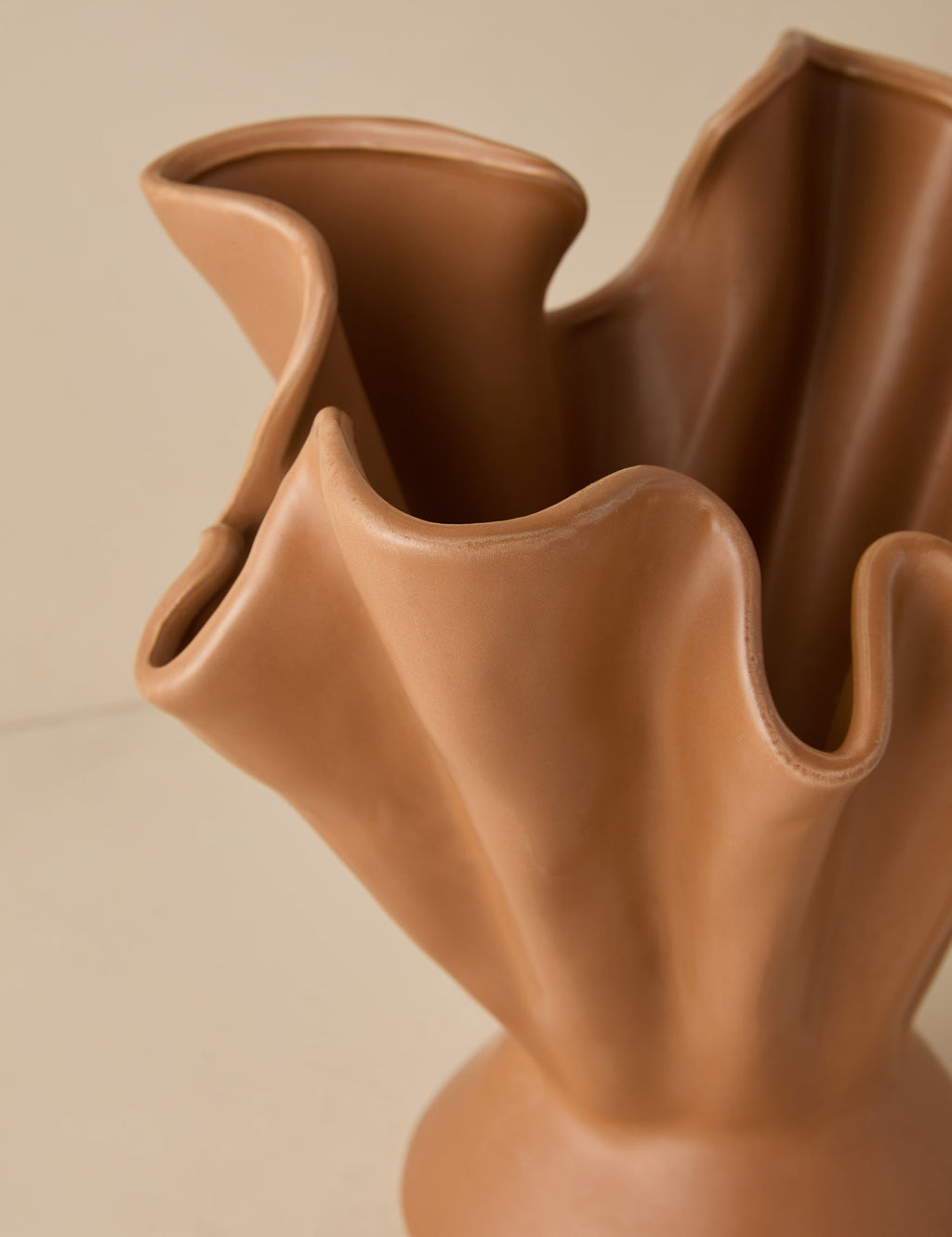 Darcia Vase