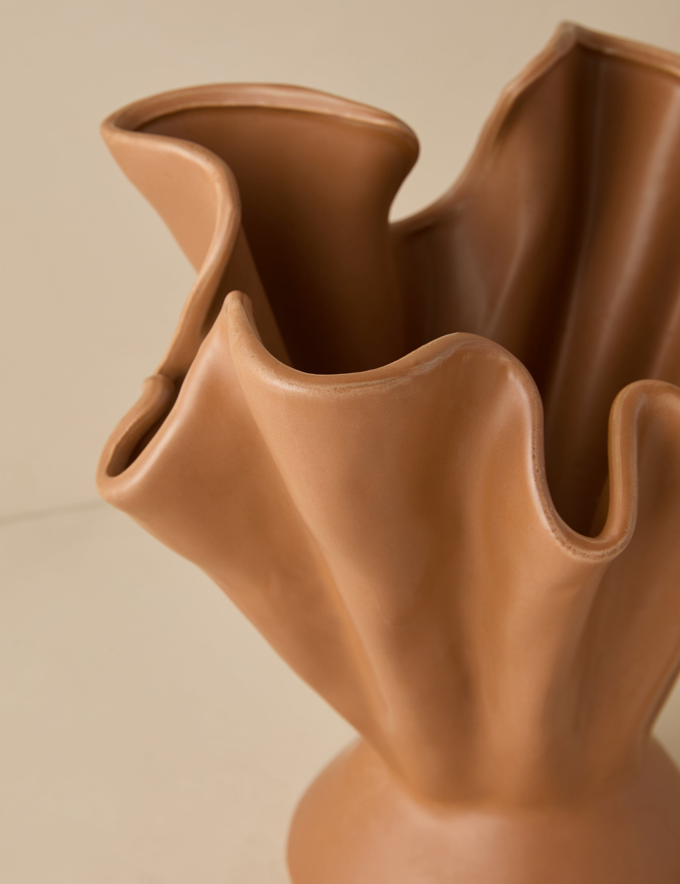 Darcia Vase