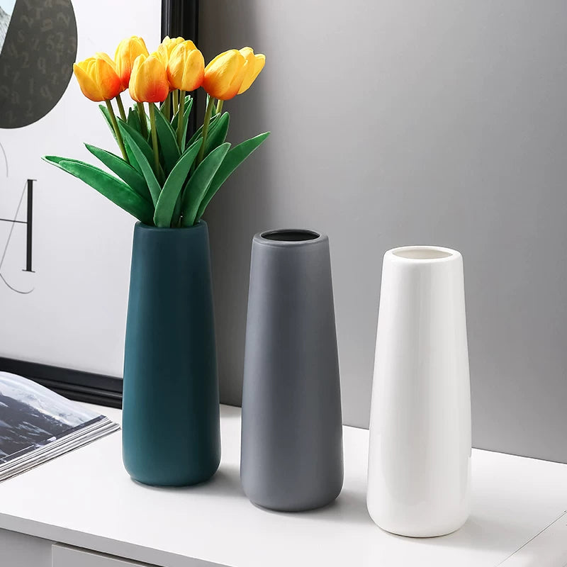 Luxury ceramic vase